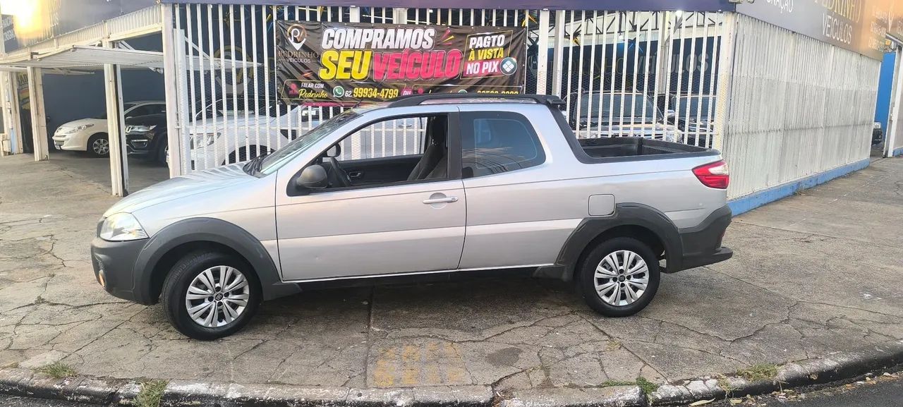 Fiat Strada Working Hard 1.4 Fire Flex 8V CD 2017 - Foto 2