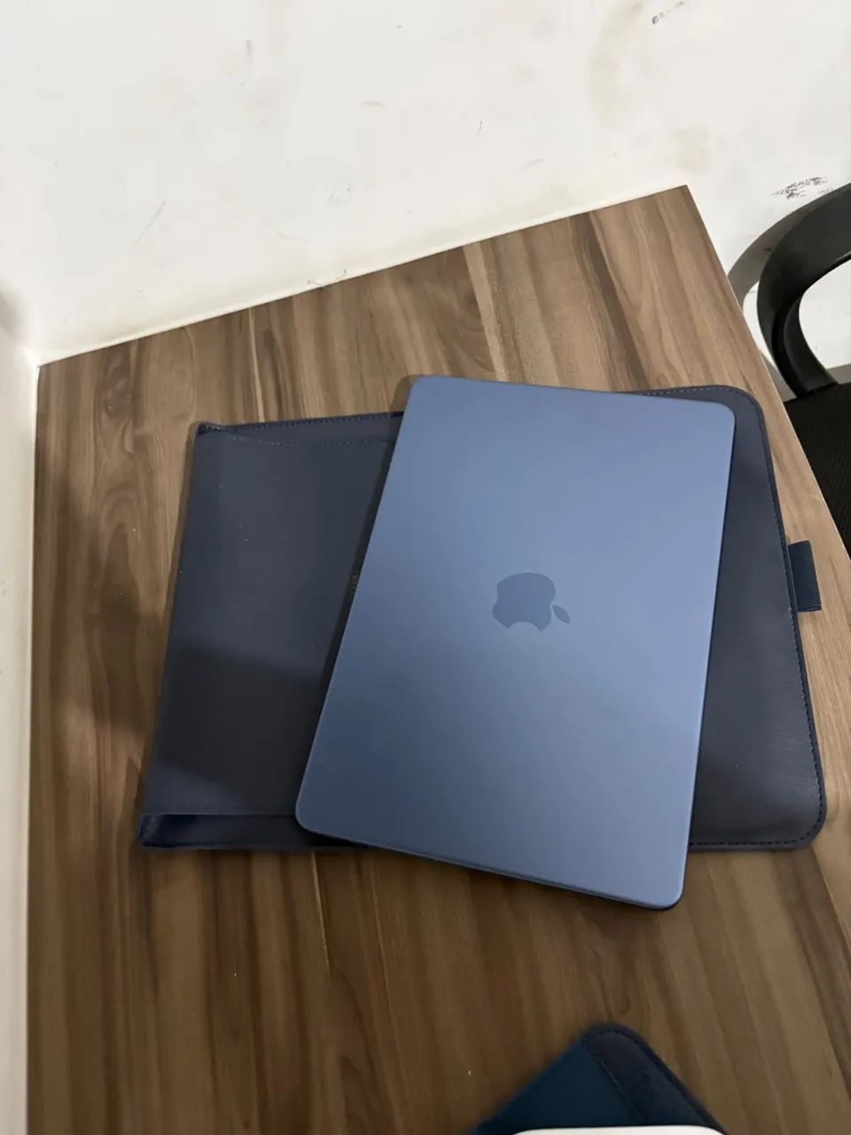 MacBook (256GB) + Magic Mouse Branco | Novo, Sem Uso + Garantia