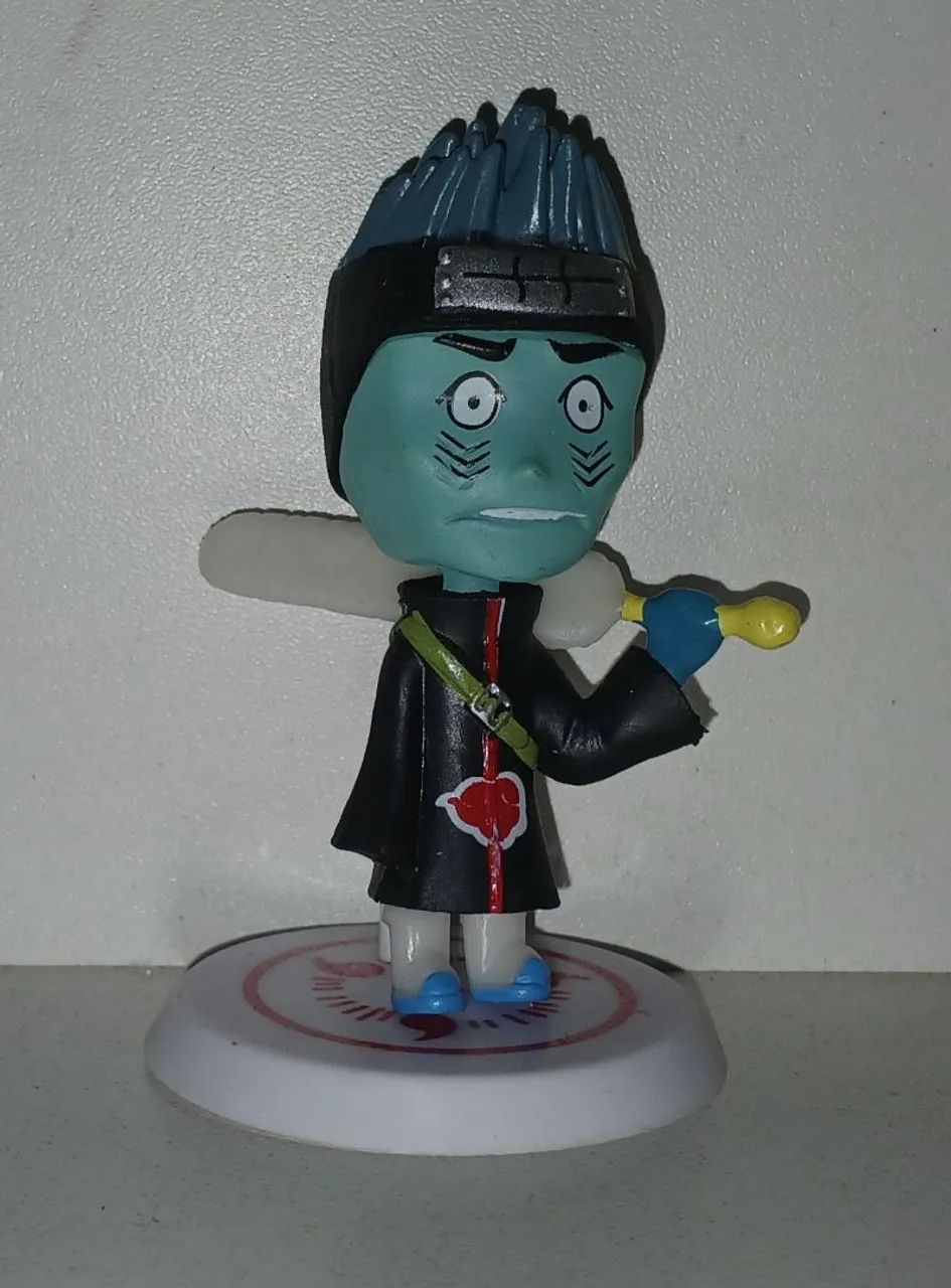 BONECO MINIATURA NARUTO SHIPPUDEN KISAME AKATSUKI