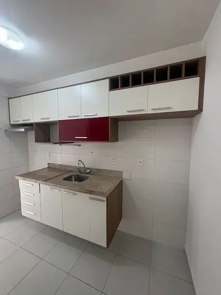 Apartamento 02 dormitórios em Alphaville - andar alto - Foto 3