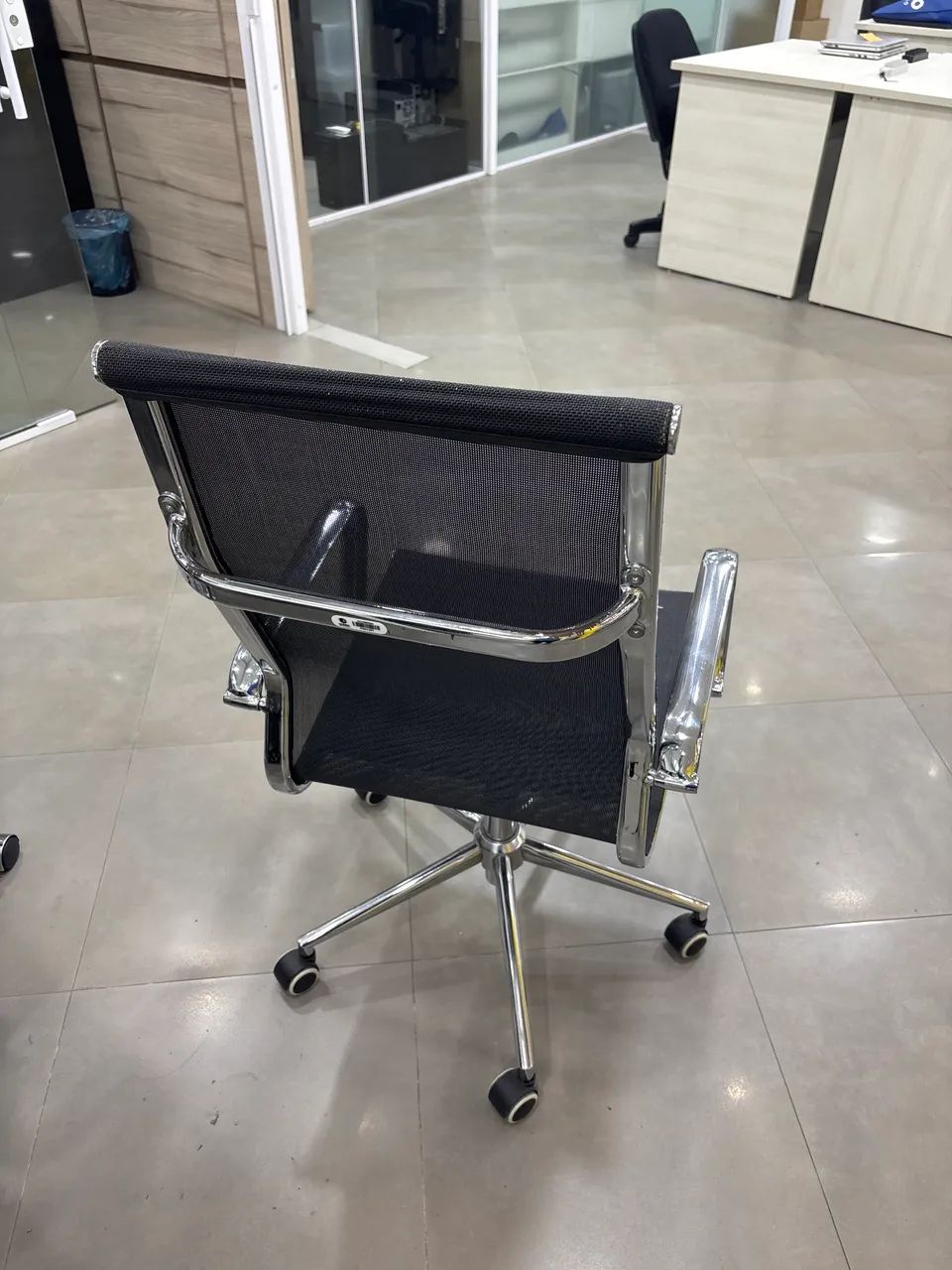 Cadeira de escritório  - Foto 2