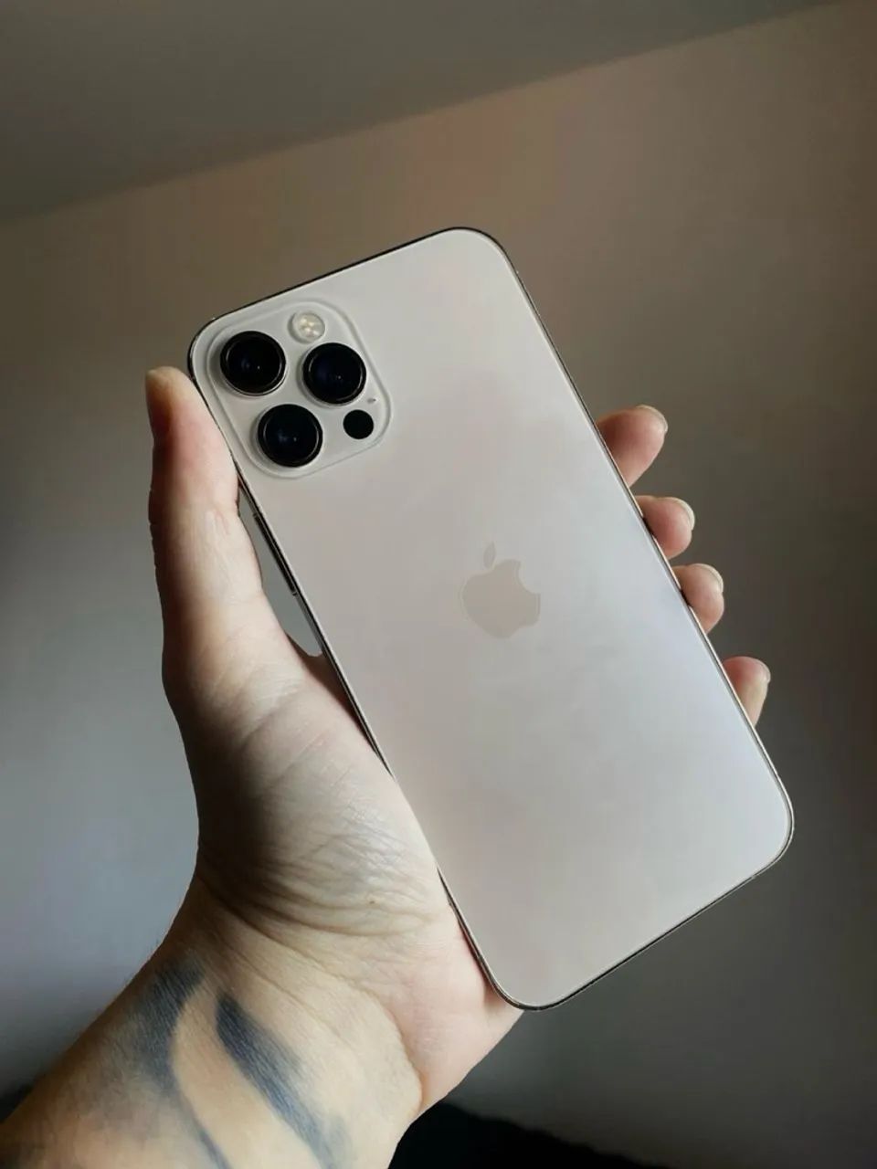 iPhone 12 Pro  128GB  - Foto 2