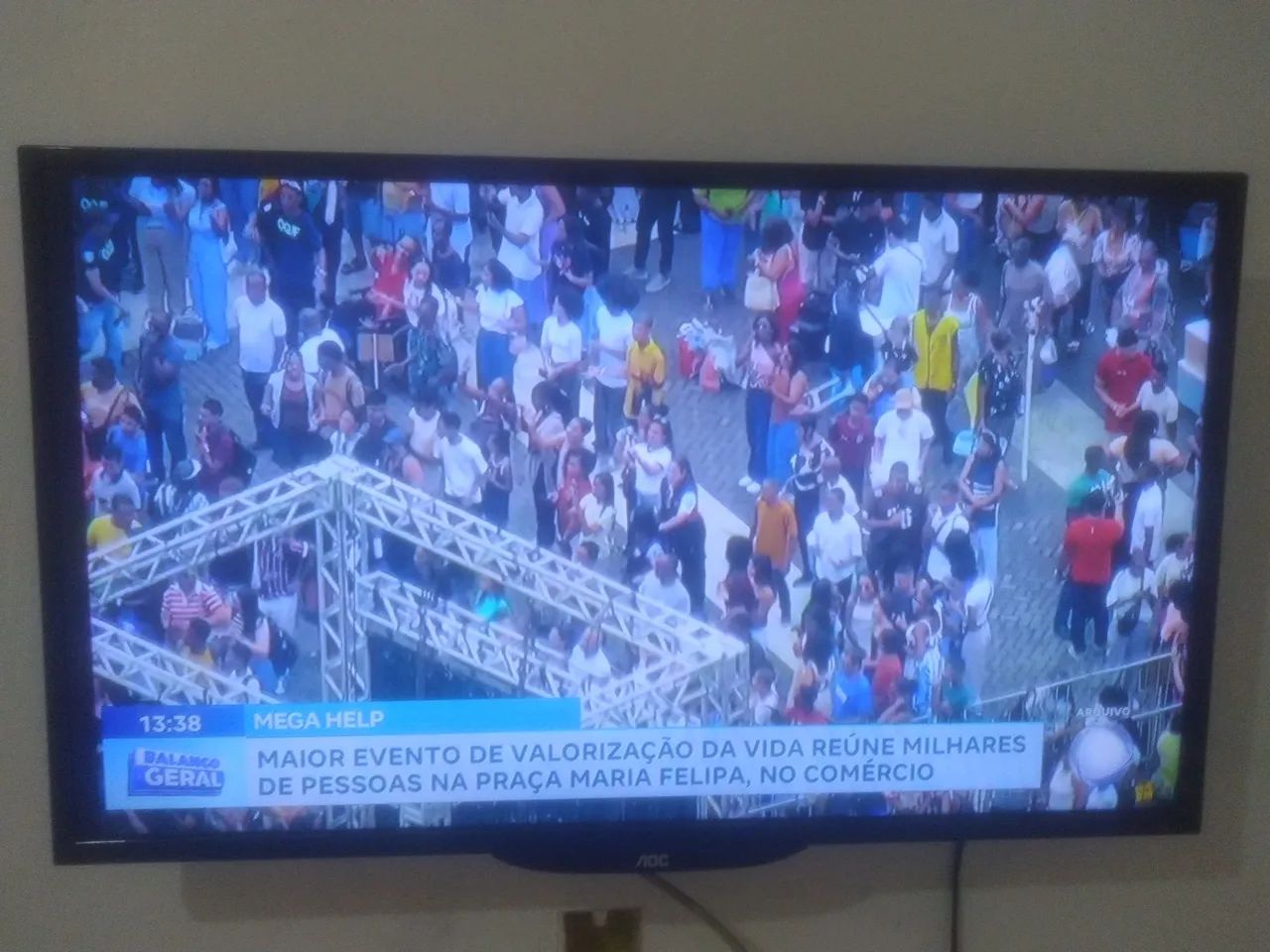 Tv AOC 32 Polegadas não é Smart com defeito leia o anúncio  - Foto 4