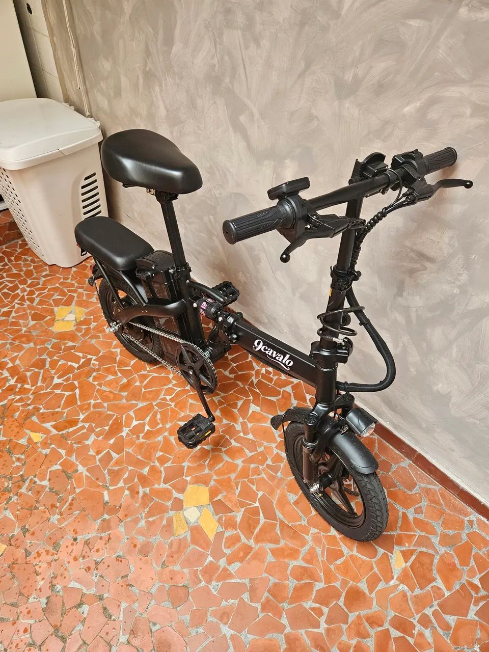 Bicicleta elétrica semi nova
