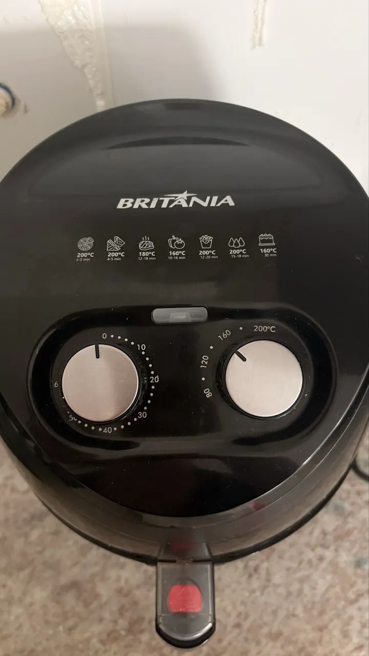 Vendo airfryer Britânia 