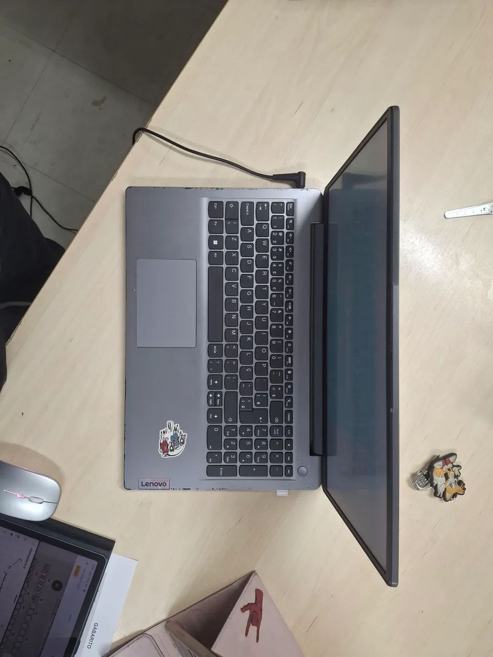 Ideapad 3 Ryzen 5 5500u 8g de HAM - Foto 2