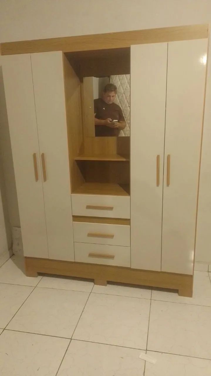 Guarda roupa 