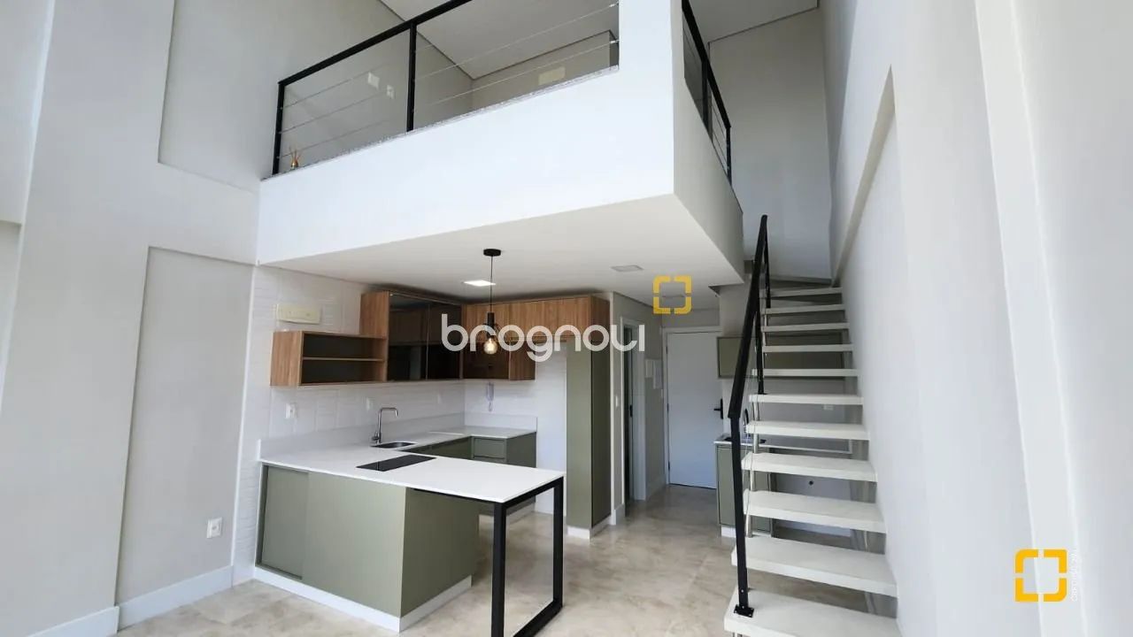 Apartamento loft em Cacupé com vista para o mar