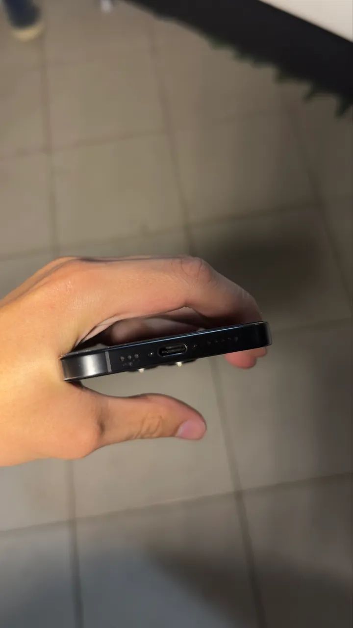 iPhone 16 pro 256GB - Foto 5