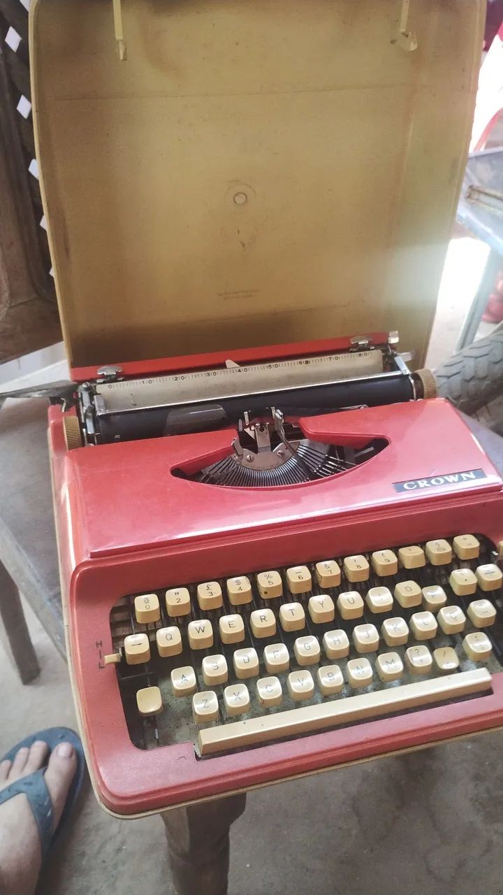 Máquina de datilografia  crown