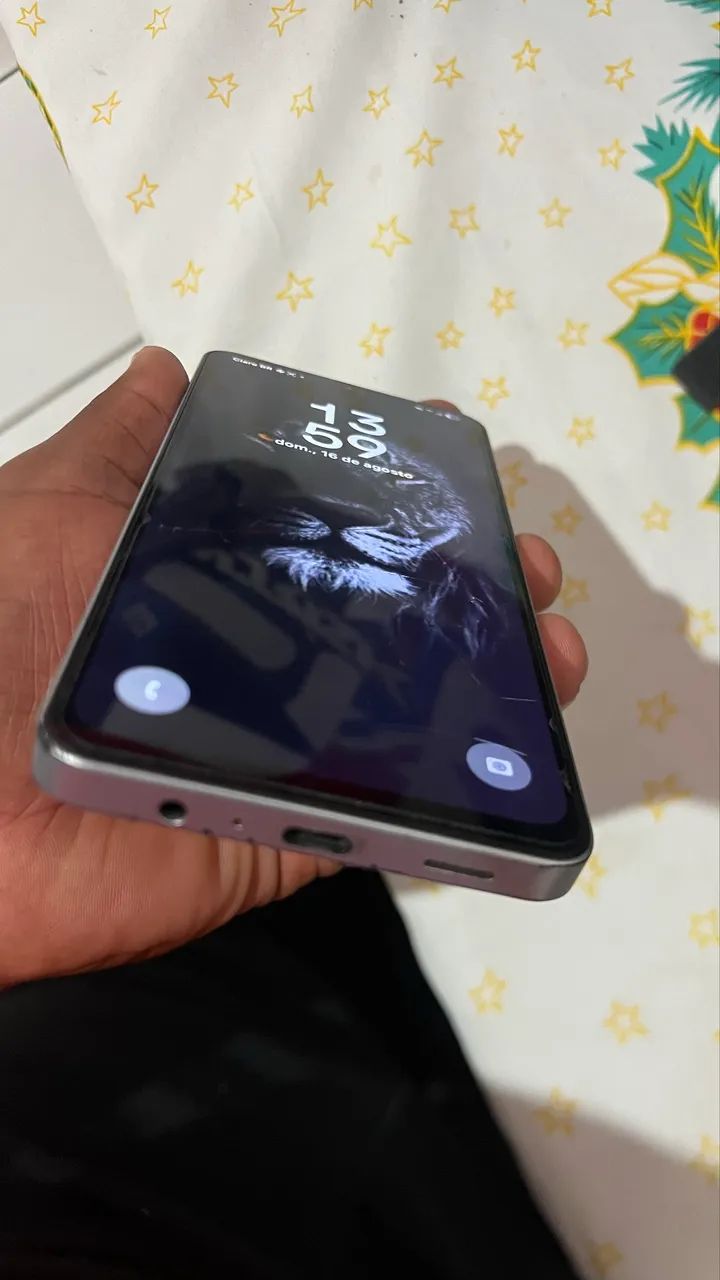 Samsung A06 - Foto 4