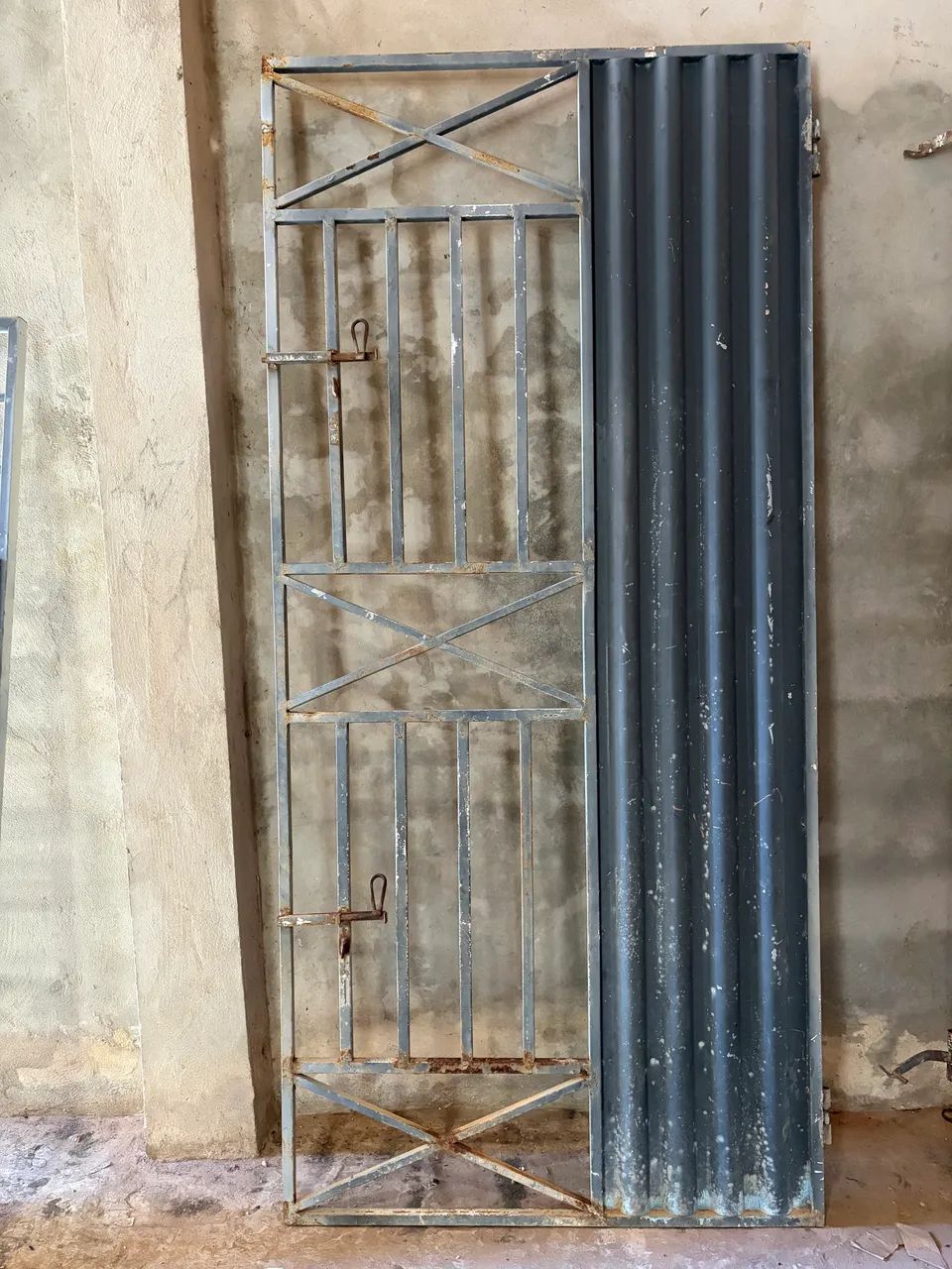 Vendo grades de portas e janelas - Foto 4