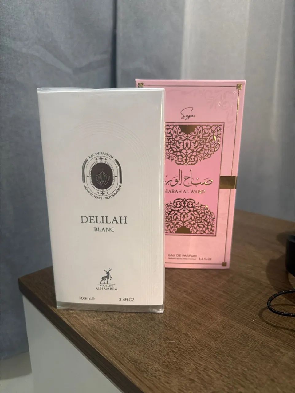 Kit Delilah Black e Sabah Al Ward