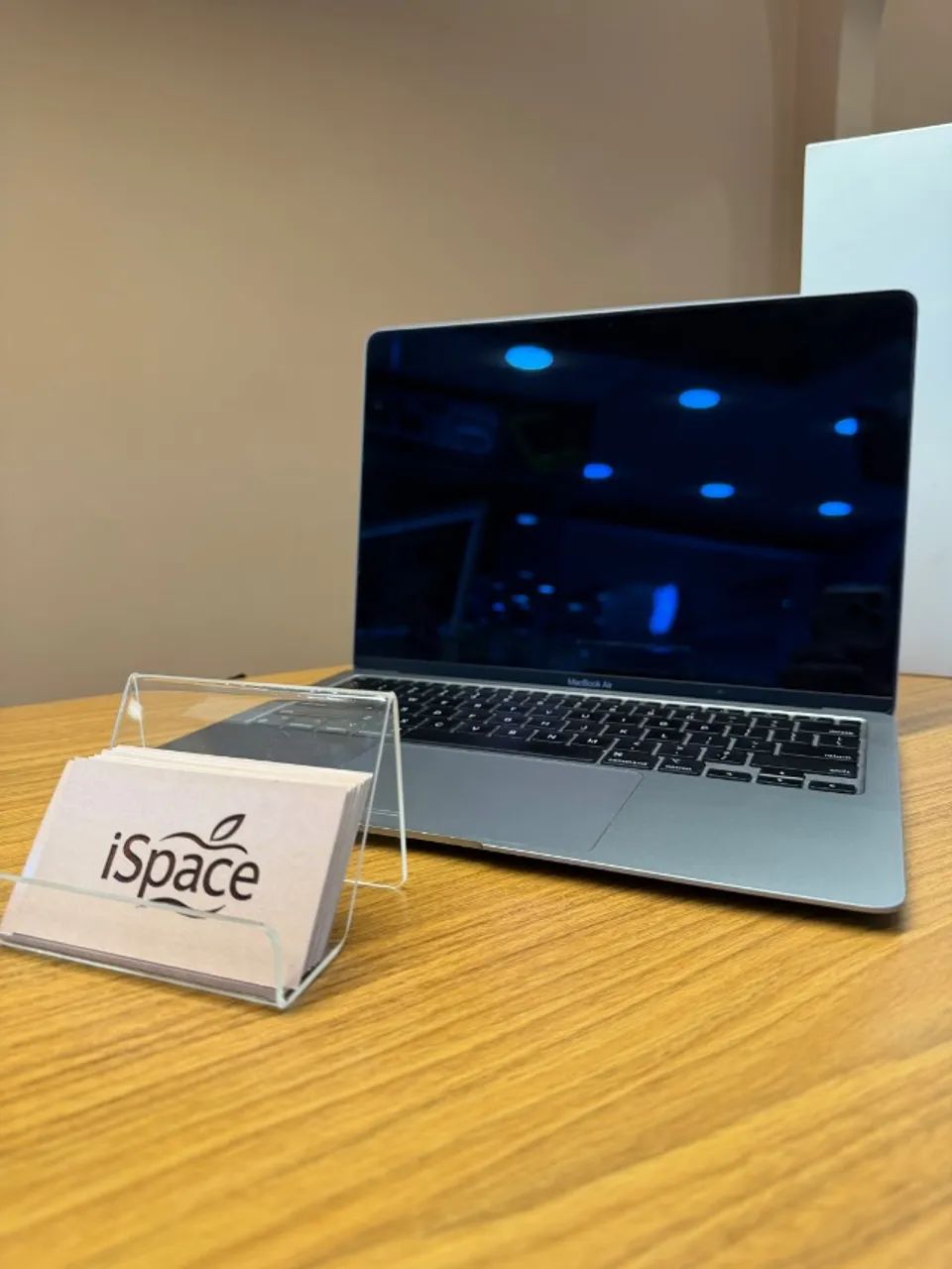 Vendo ou troco MacBook Air M1 6 meses de garantia  - Foto 2
