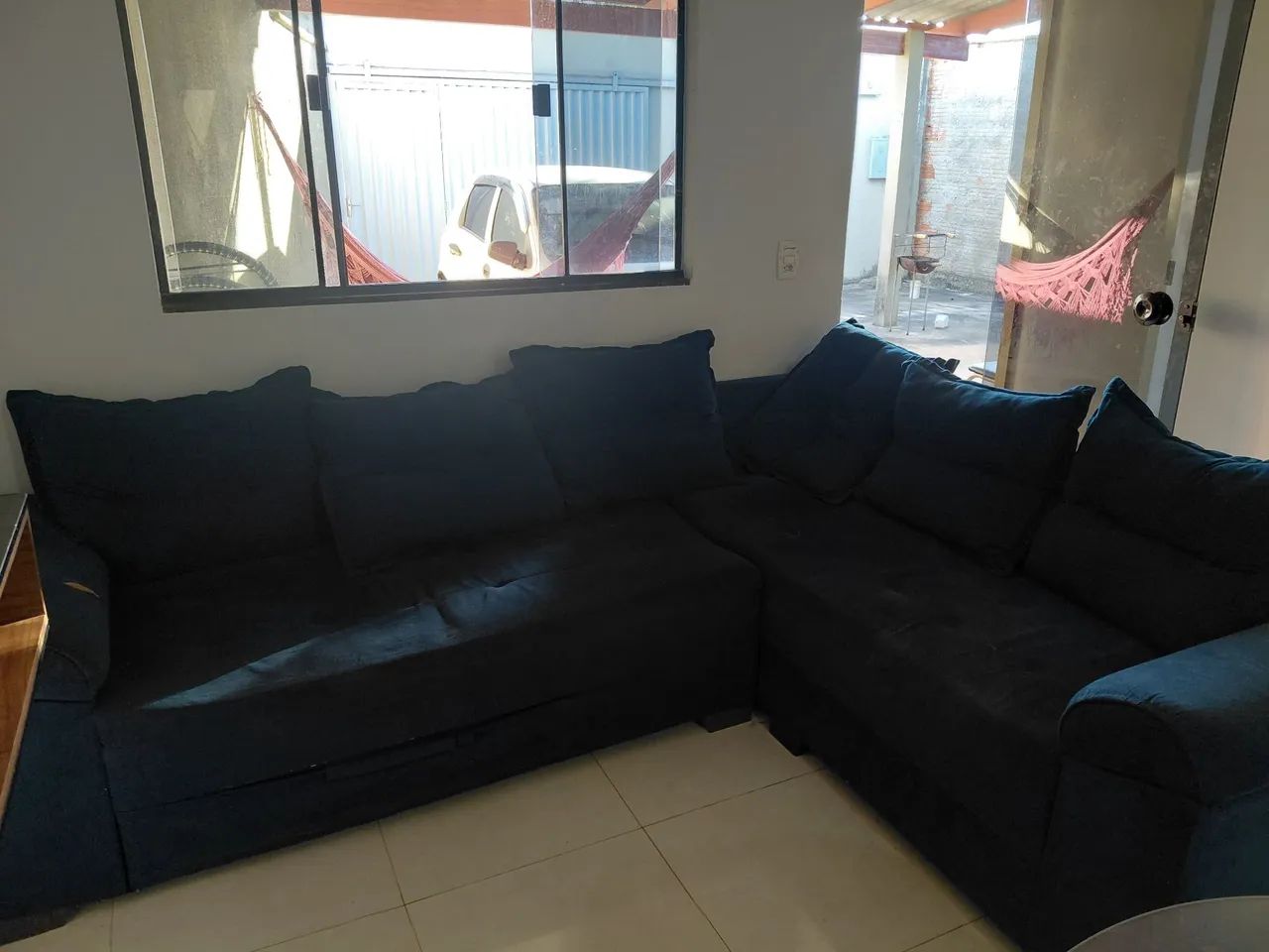 Vende-se sofá. Encontra-se em .Luzimangues. R$700 