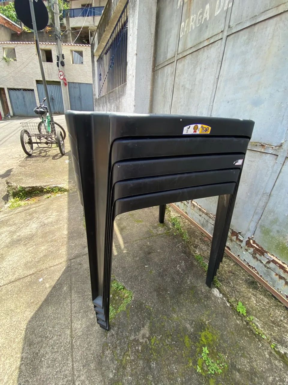 Mesa e cadeira de plástico reforçado preto  - Foto 3