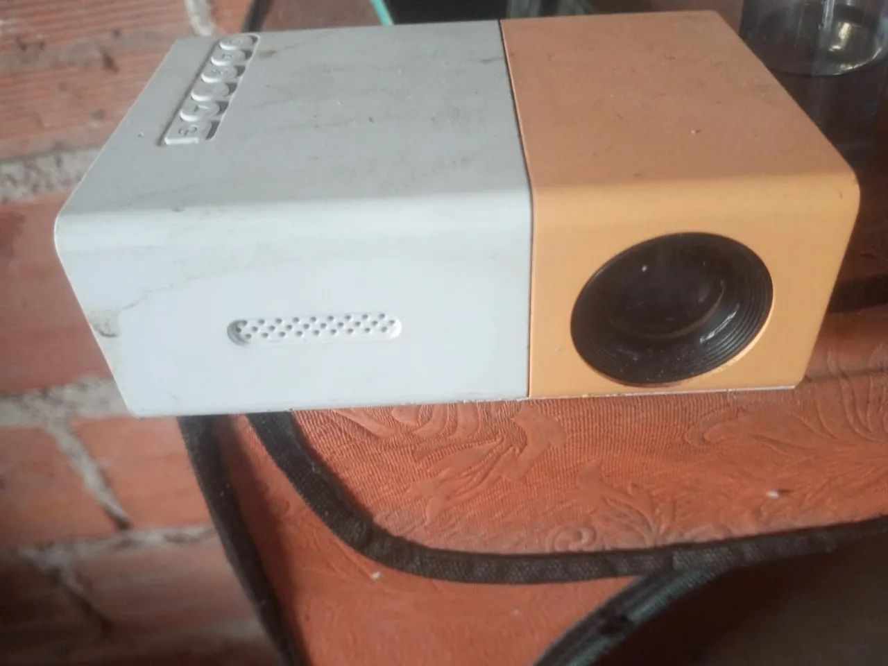 Mini projetor