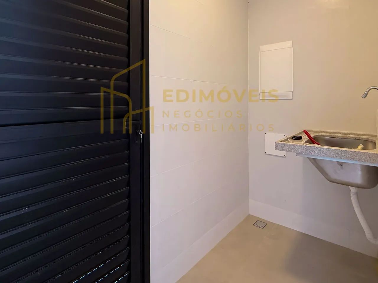 Manguinhos: Casa Moderna com Acabamentos de Qualidade e Espaço Gourmet - Foto 4