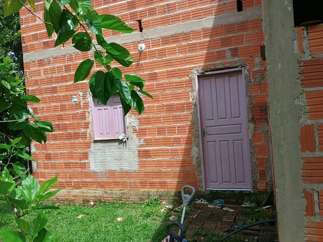 Vendo uma casa no bairro Amapá. - Foto 2