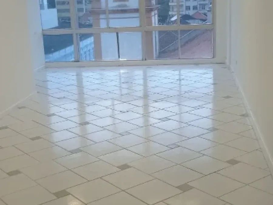 Escritório/Sala Comercial - 111m², Centro