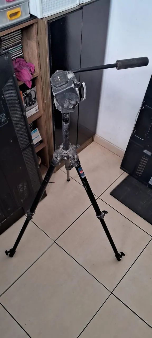 Tripé Profissional Manfrotto Modelo 190B - Foto 3
