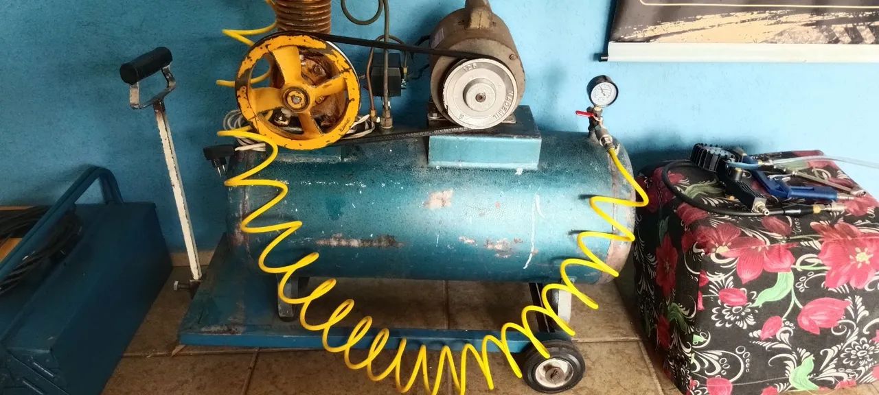 Compressor de ar com acessórios 