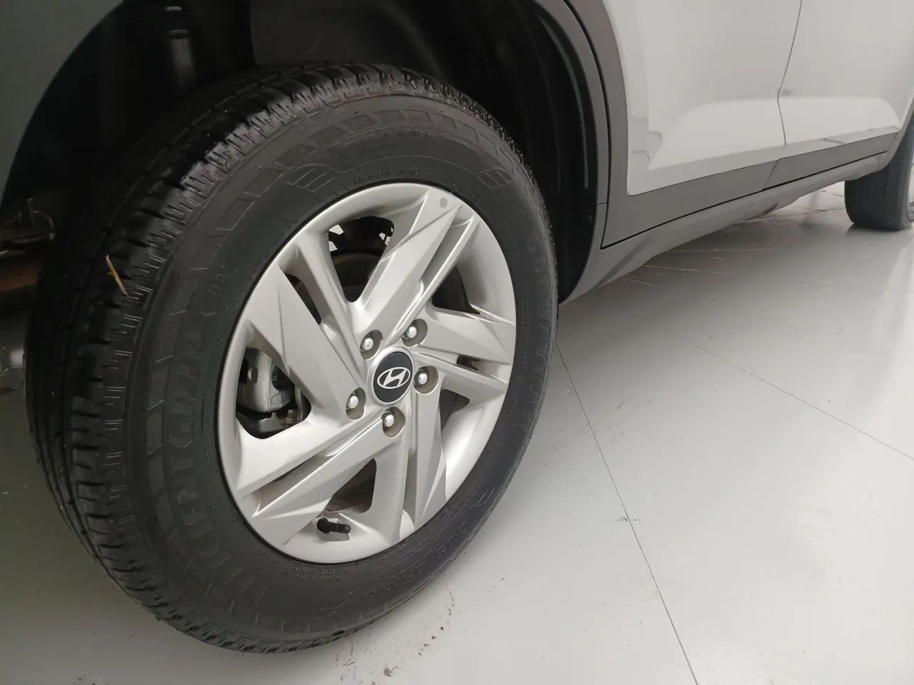 Hyundai Creta Comfort 1.0 TB 12V Flex Aut., foto 14 de 18