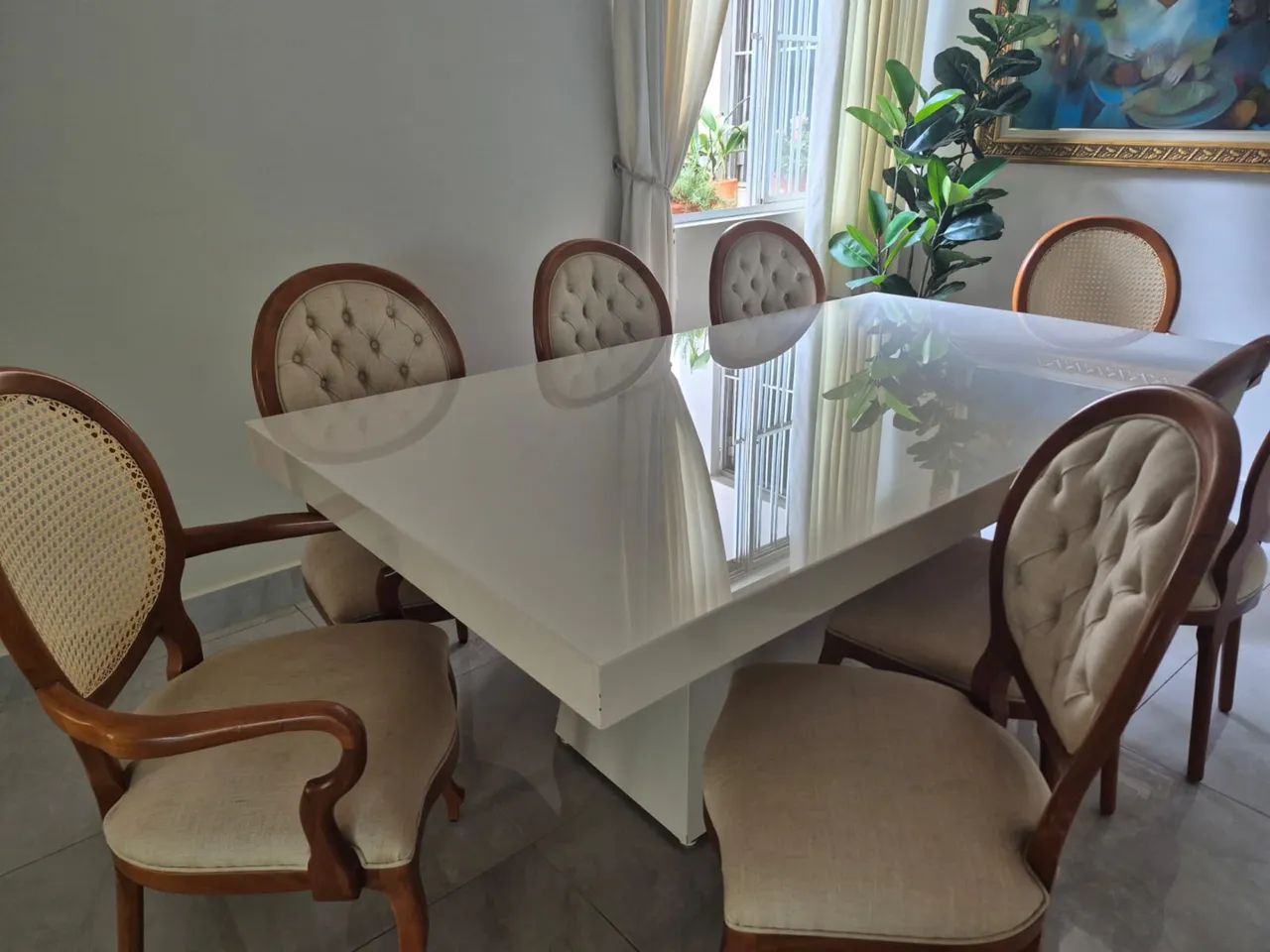Mesa de jantar de 8 lugares