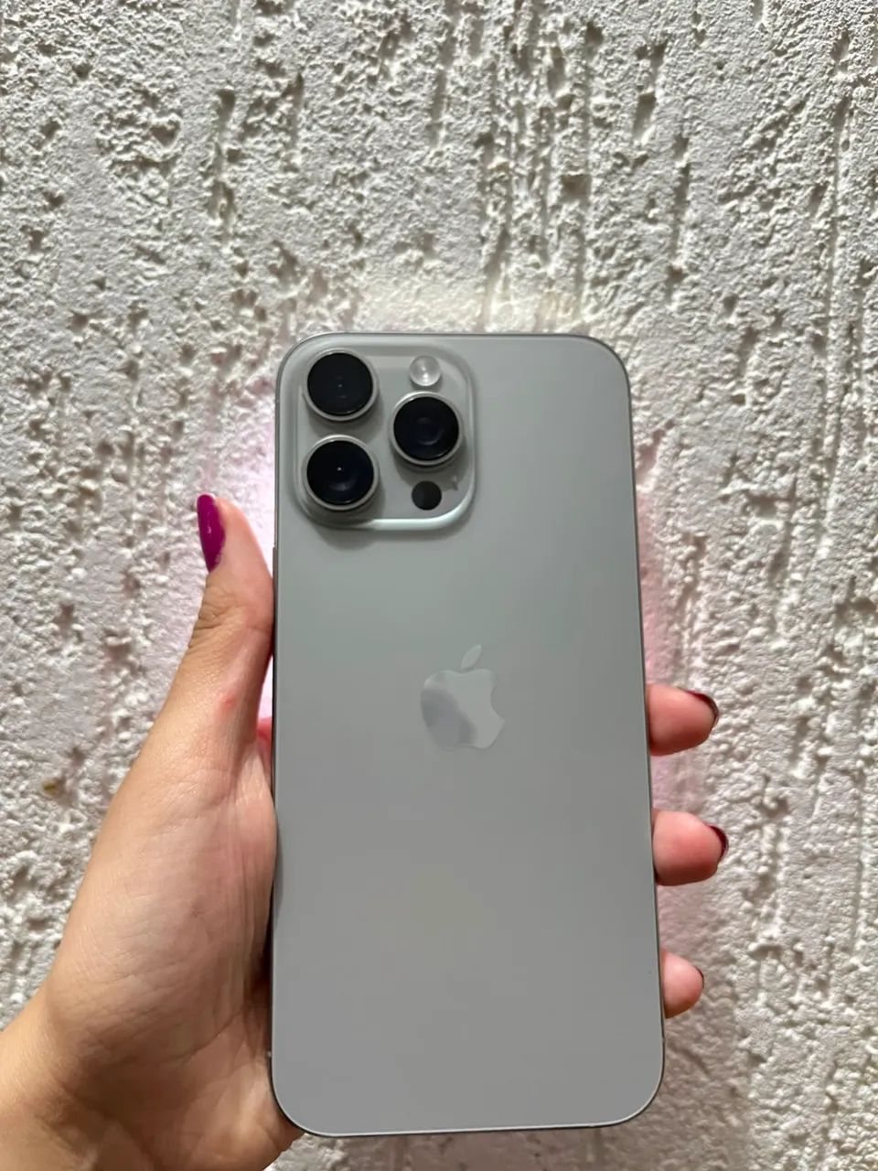 IPHONE 16 PRO MAX ACOMPANHA CAIXA