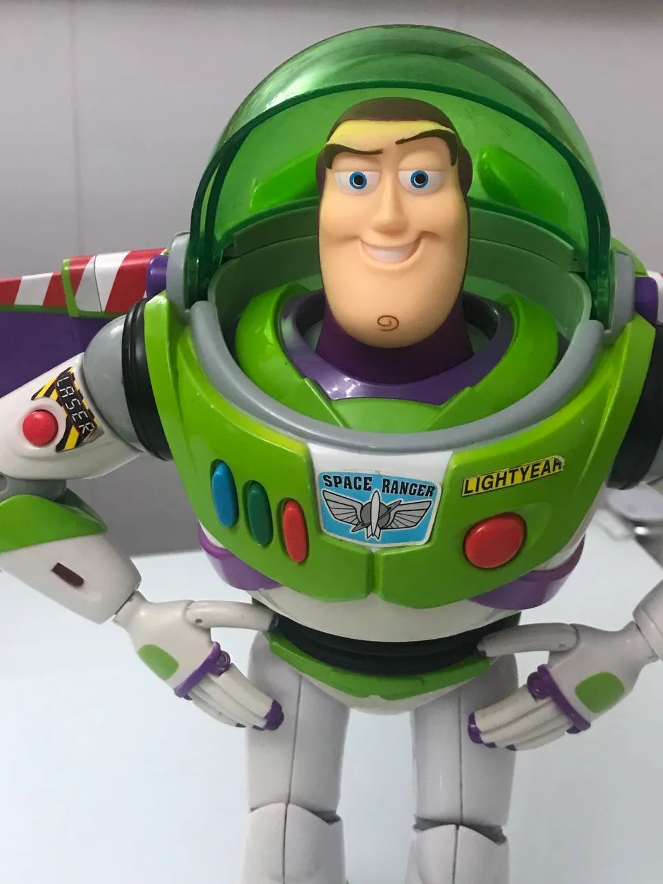 Buzz Lightyear boneco Toy Story português 