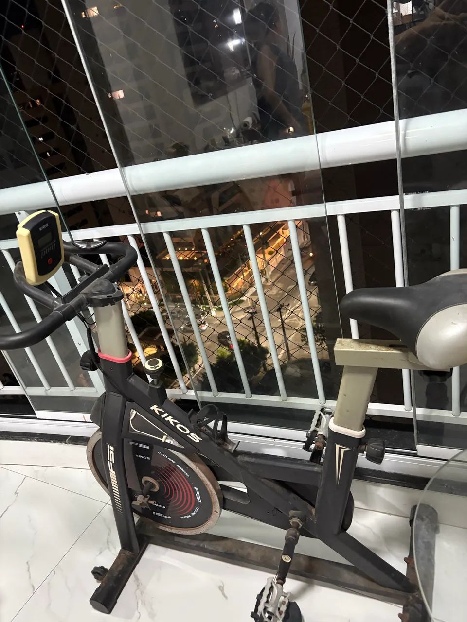 BICICLETA ERGOMÉTRICA