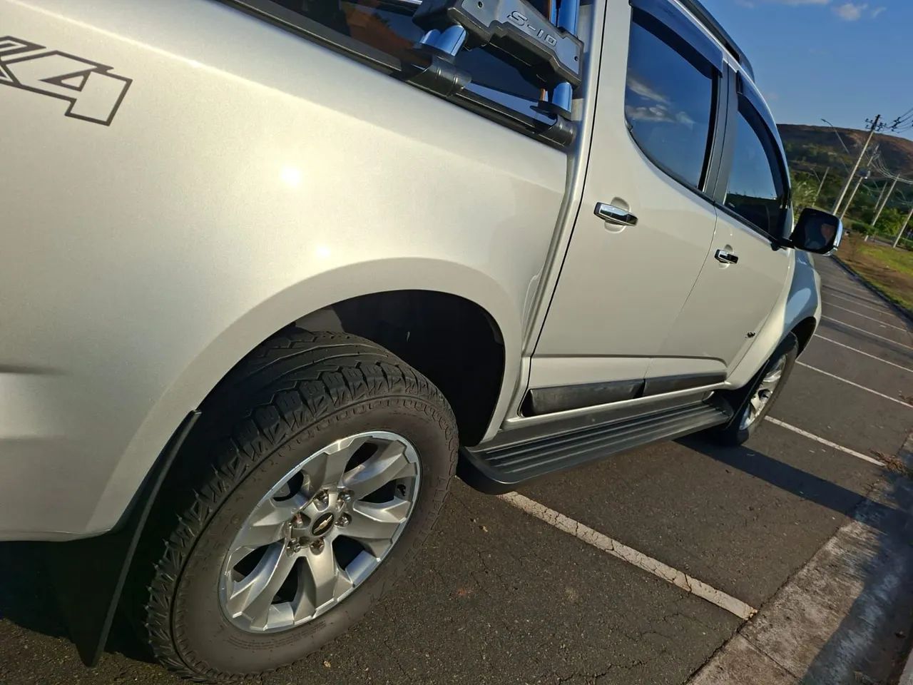 Chevrolet S10 2023 photo 2