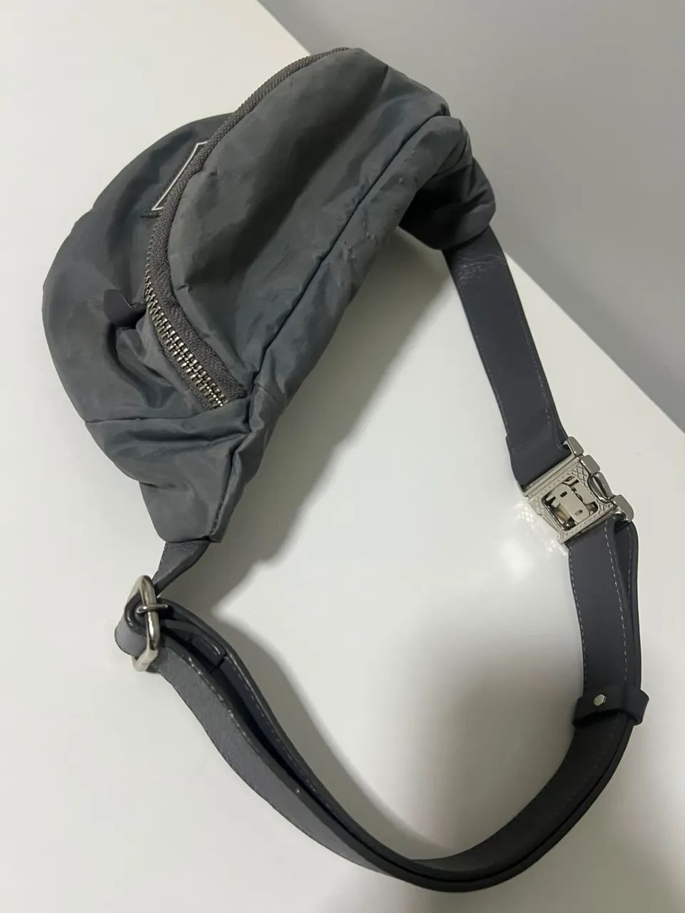 Pochete bolsa couro Schutz  - Foto 2