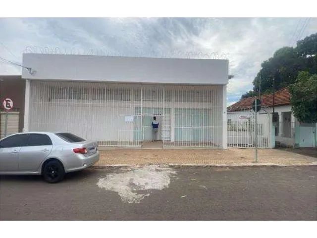 Loja COMERCIAL em FIRMINÓPOLIS - GO, Centro