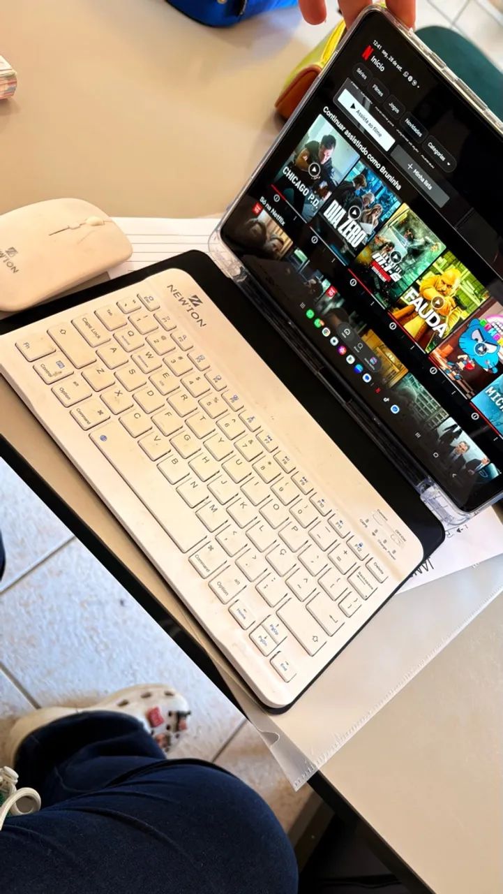 Tablet A9+