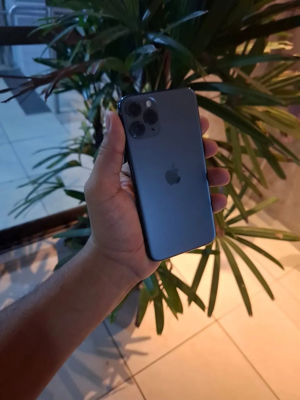 iPhone 11 Pro- 64GB todo original - Celulares e Smartphones