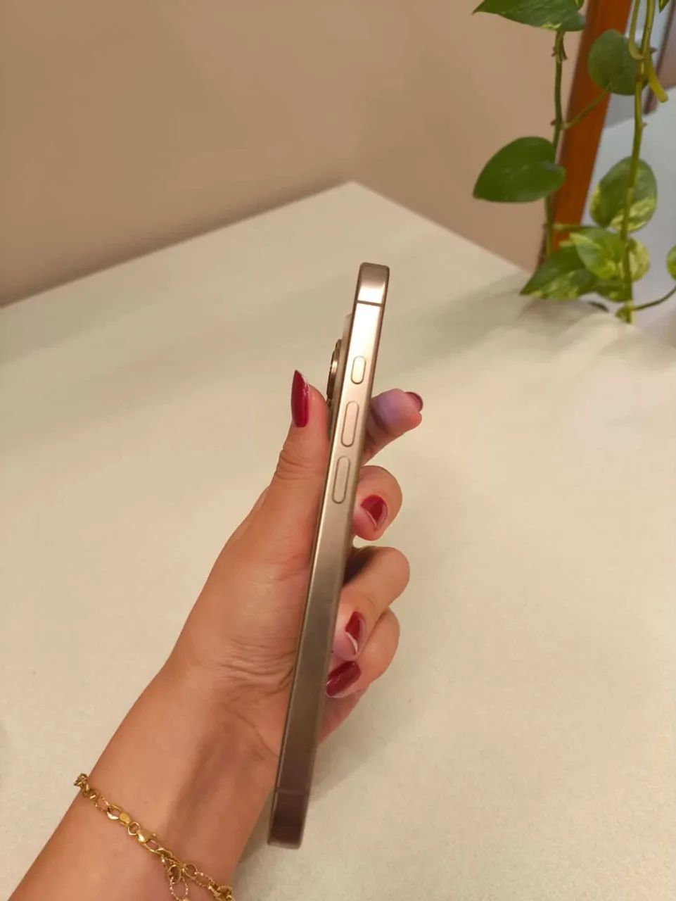 iPhone 16 pro 256gb  - Foto 4