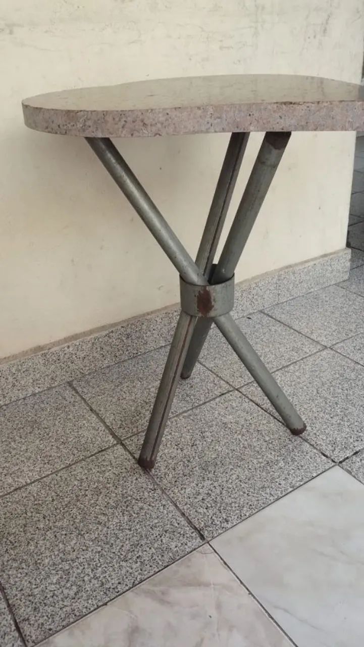 Mesa rústica 