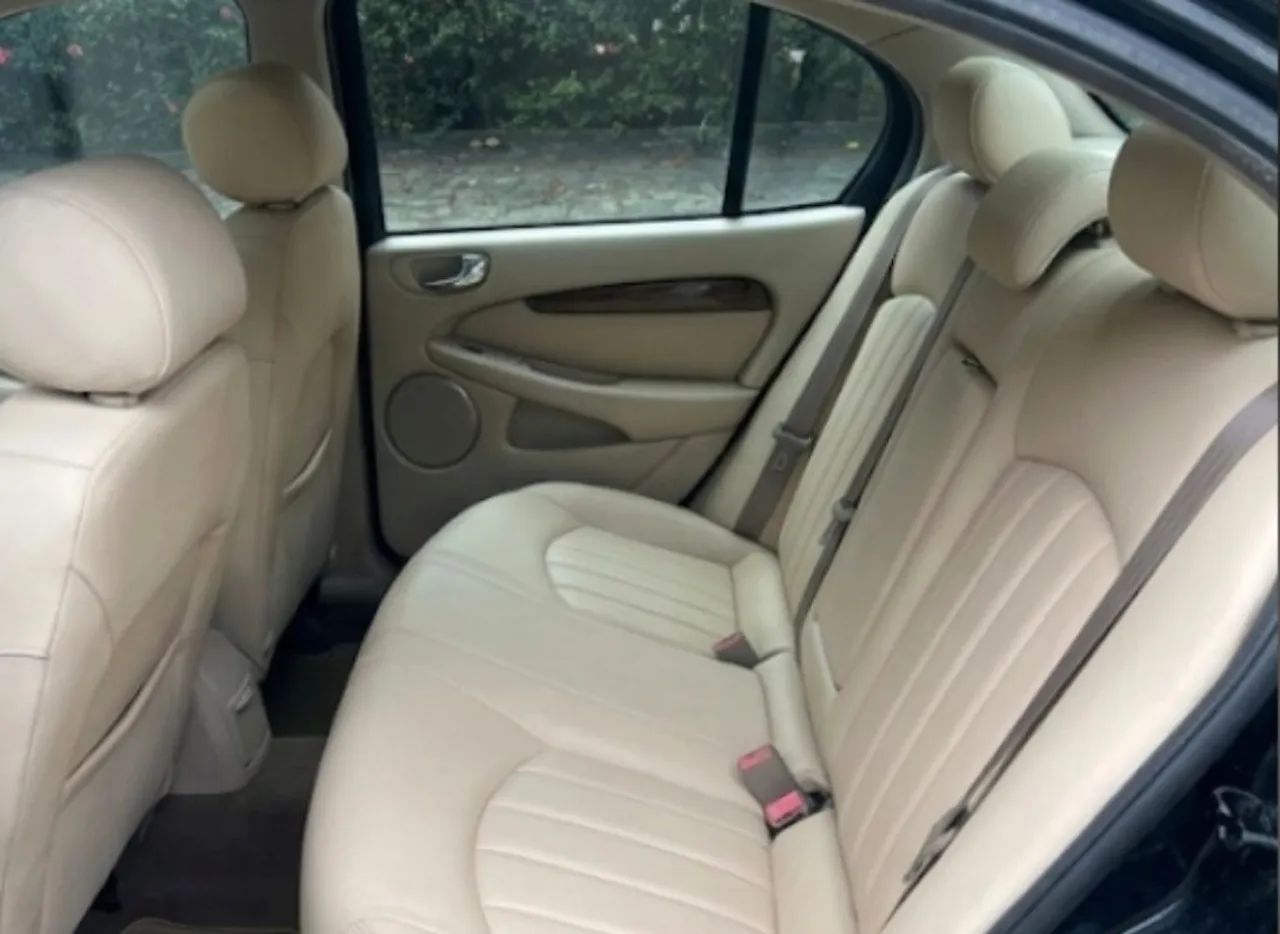 Jaguar X-Type SE 3.0 V6 231cv 2002 - Foto 2