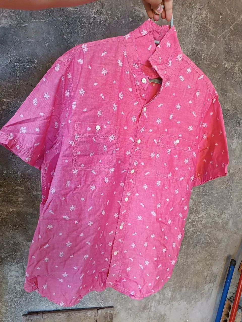 Camisa Amazon Essentials Tam G 100% algodão 