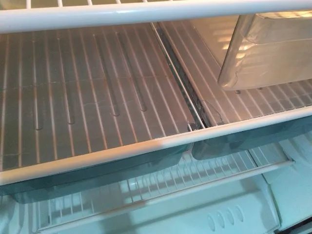 Geladeira Brastemp dúplex frost free modelo antigo 320 litros - Foto 3