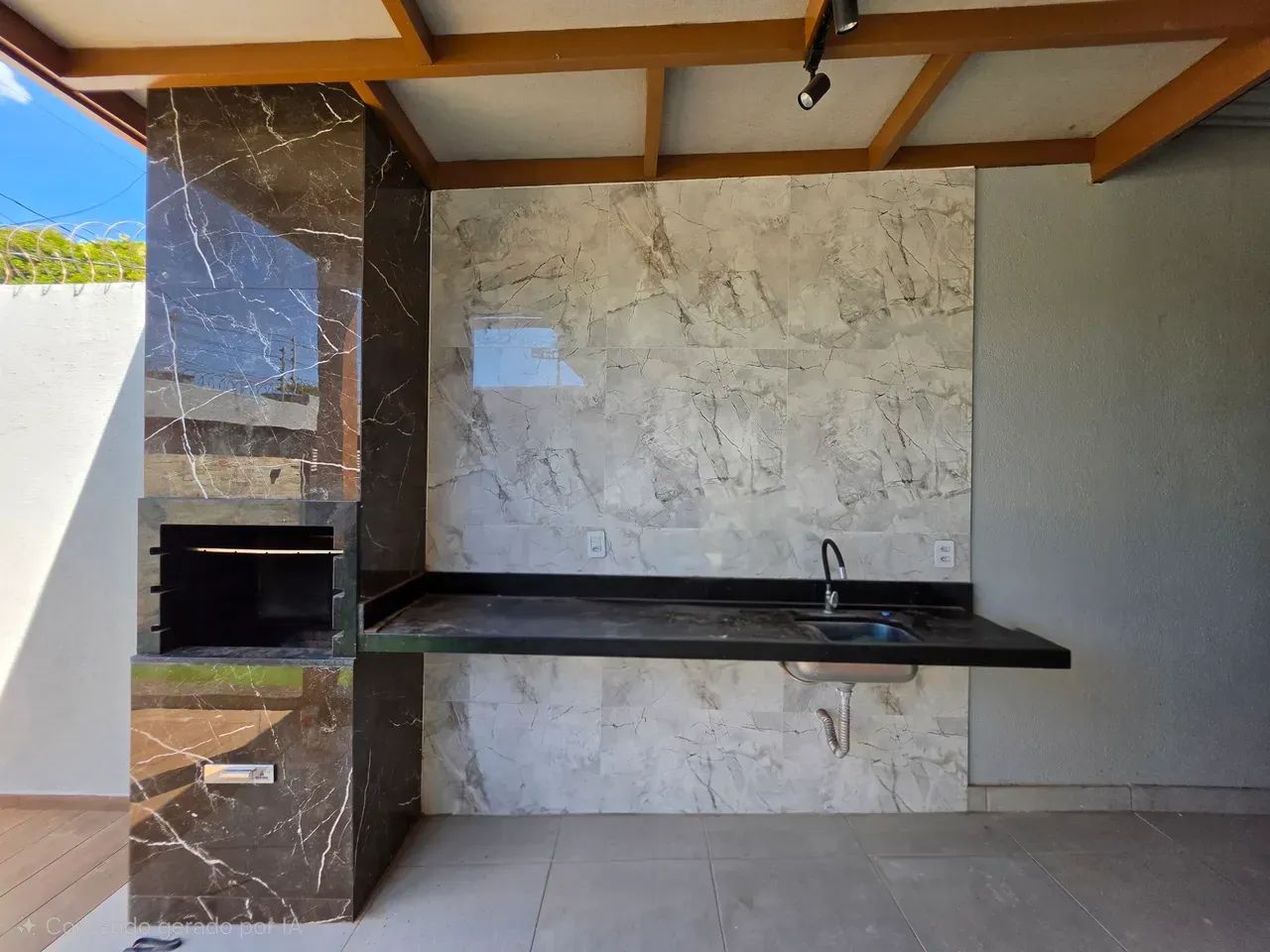 Casa com 2 Quartos sendo 1 Suíte com Closet com  Placa Solar - Foto 3