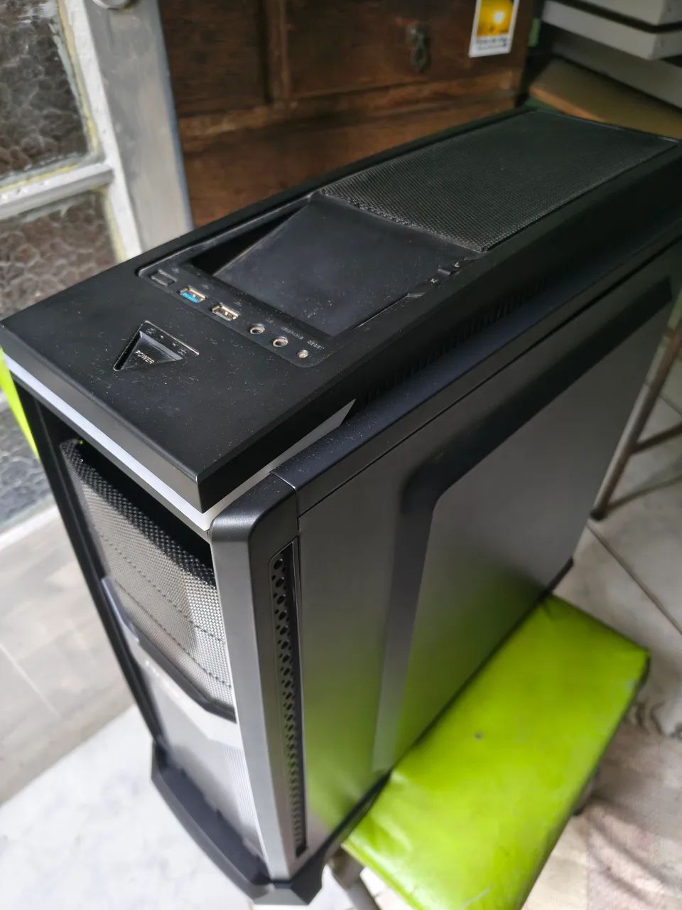 PC Desktop AMD Gigabyte - Ideal para Home Office e Internet (Barato) - Foto 4