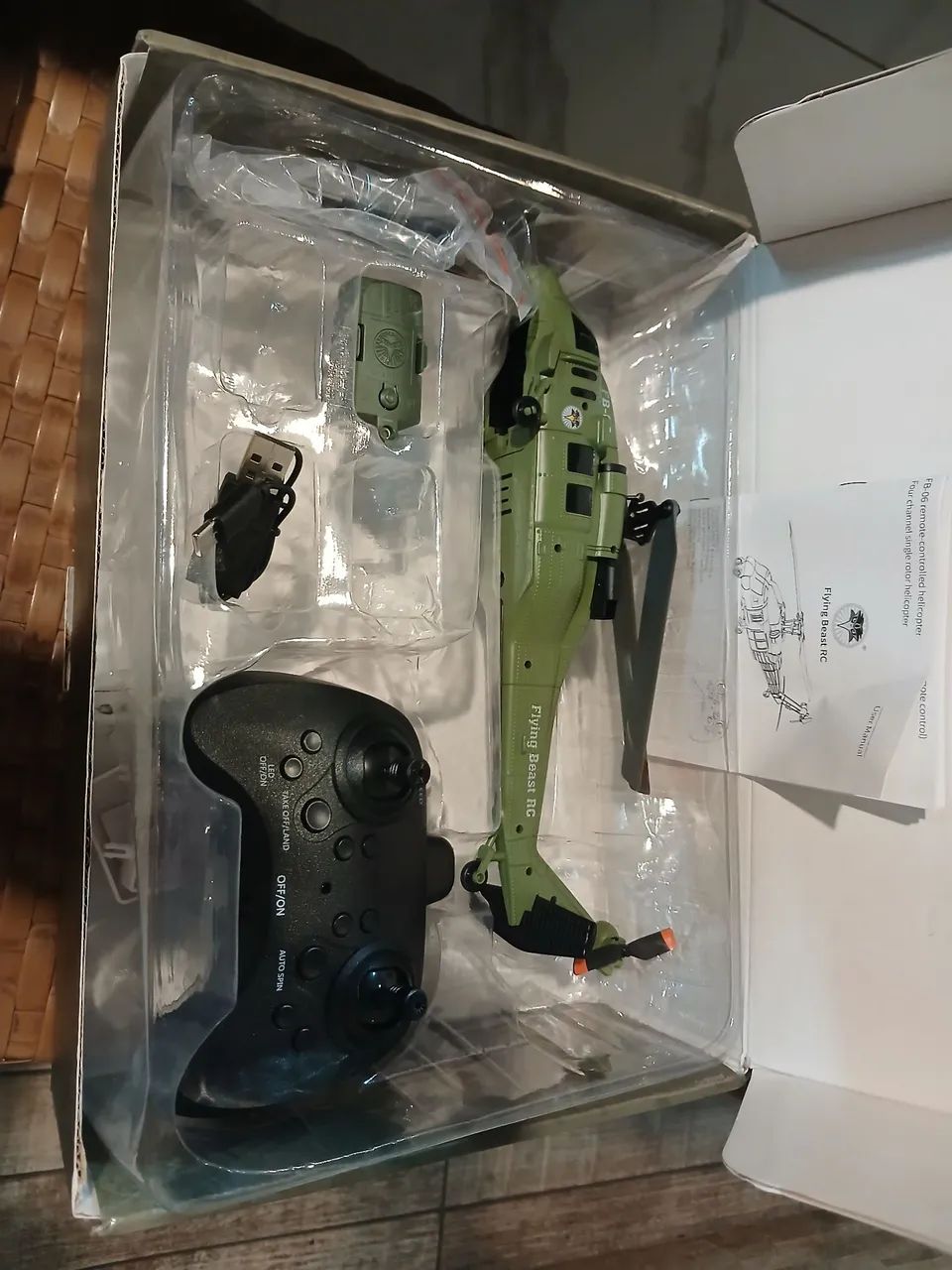 Helicóptero de controle remoto modelo fB- 06 - Foto 2