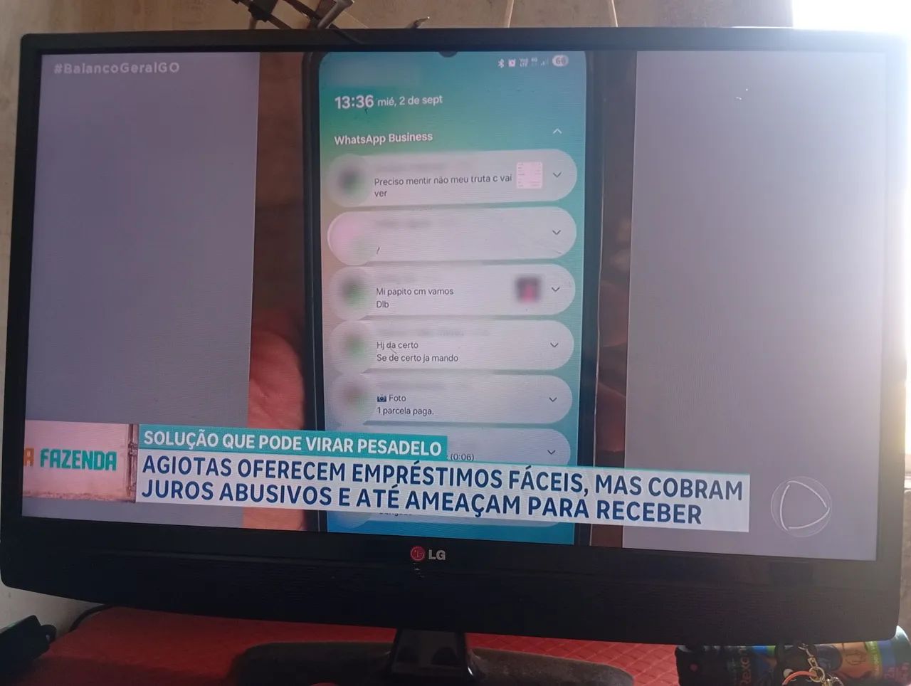 TV LG 28 polegadas ótimo estado de conservação 