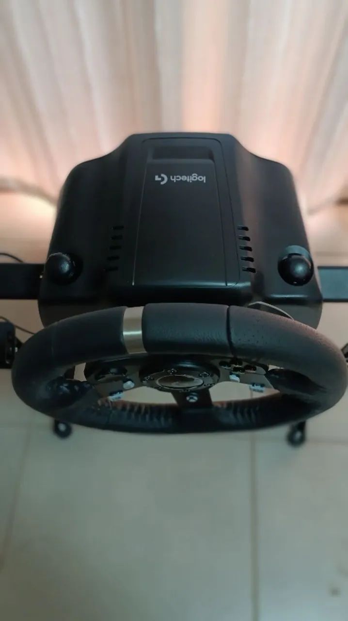 Volante Logitech g920 com suporte  - Foto 2