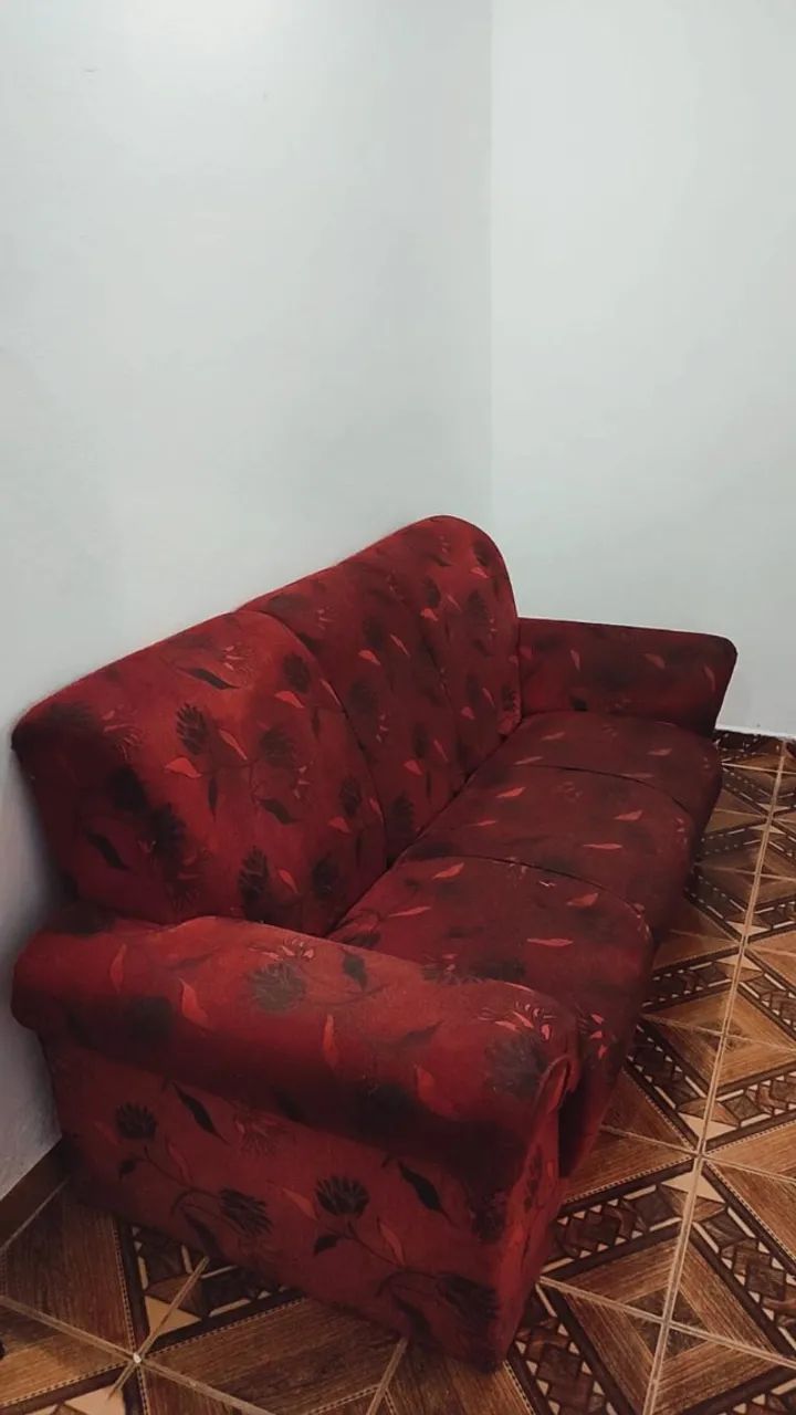 Sofá grande 3 lugares 