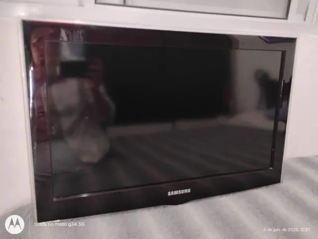 TV Sansung 26" Não é Smart