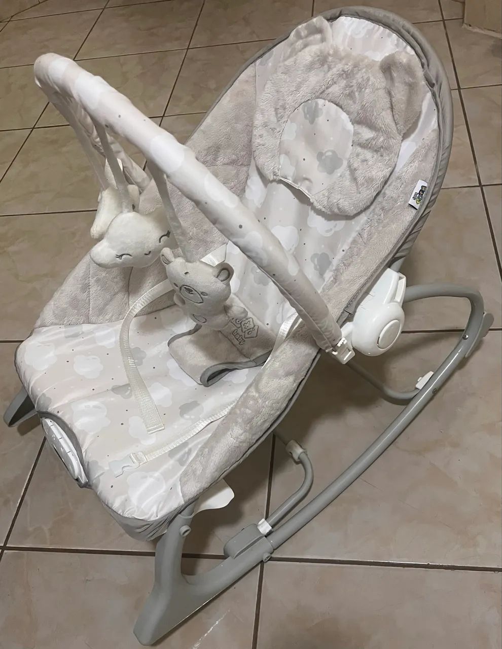 Cadeirinha vibratória de bebê  - Foto 3