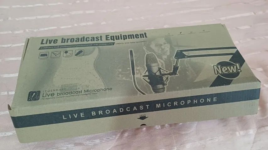 Microfone Condensador com braço flexível